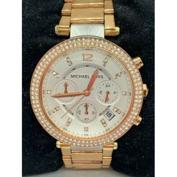Michael Kors MK5633 Women's Watch Chronograph Stainless Steel 39mm Quartz D442 - Picture 1 of 9